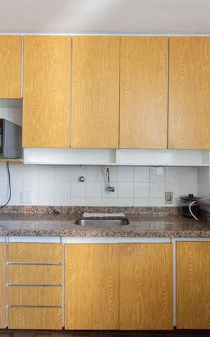 Apartamento à venda com 115m², 3 quartos e 2 vagasCozinha