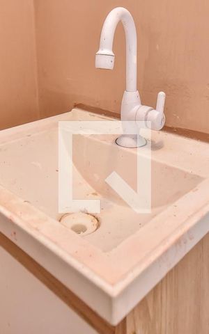 Apartamento para alugar com 57m², 1 quarto e sem vaga Apartamento para alugar com 57m², 1 quarto e sem vagaBanheiro