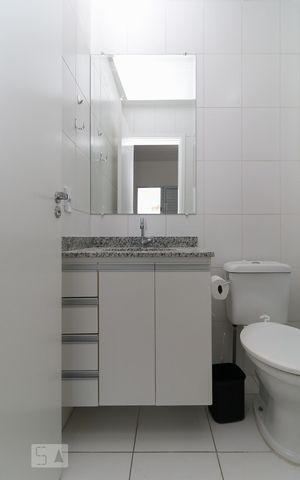 Apartamento à venda com 76m², 3 quartos e 1 vaga Apartamento à venda com 76m², 3 quartos e 1 vagaBanheiro da Suíte