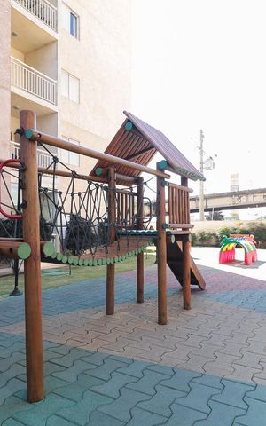 Apartamento à venda com 76m², 3 quartos e 1 vaga Apartamento à venda com 76m², 3 quartos e 1 vagaÁrea Comum - Playground