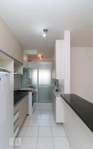 Apartamento à venda com 76m², 3 quartos e 1 vaga Apartamento à venda com 76m², 3 quartos e 1 vagaCozinha
