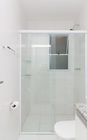 Apartamento à venda com 76m², 3 quartos e 1 vaga Apartamento à venda com 76m², 3 quartos e 1 vagaBanheiro