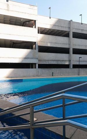 Apartamento à venda com 76m², 3 quartos e 1 vaga Apartamento à venda com 76m², 3 quartos e 1 vagaÁrea comum - Piscina