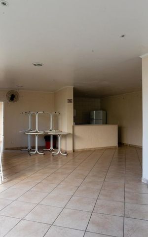Apartamento à venda com 57m², 2 quartos e 1 vaga Apartamento à venda com 57m², 2 quartos e 1 vagaÁrea comum - Salão de festas