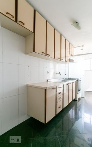 Apartamento à venda com 57m², 2 quartos e 1 vaga Apartamento à venda com 57m², 2 quartos e 1 vagaCozinha