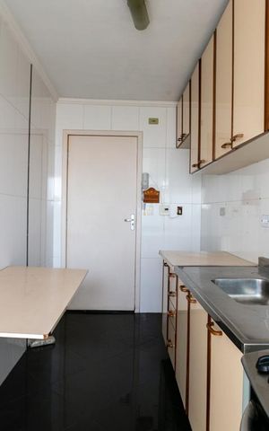Apartamento à venda com 57m², 2 quartos e 1 vaga Apartamento à venda com 57m², 2 quartos e 1 vagaCozinha