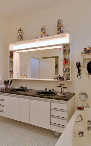 Casa para alugar com 550m², 3 quartos e 6 vagas Casa para alugar com 550m², 3 quartos e 6 vagasBanheiro da Suíte