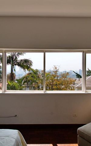 Casa para alugar com 550m², 3 quartos e 6 vagas Casa para alugar com 550m², 3 quartos e 6 vagasQuarto 2