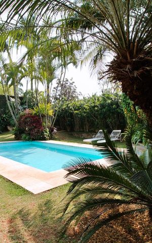 Casa para alugar com 550m², 3 quartos e 6 vagas Casa para alugar com 550m², 3 quartos e 6 vagasPiscina