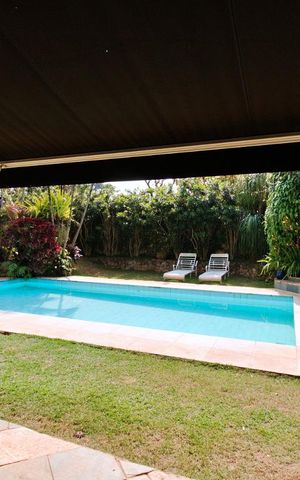Casa para alugar com 550m², 3 quartos e 6 vagas Casa para alugar com 550m², 3 quartos e 6 vagasPiscina