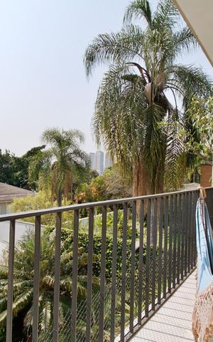 Casa para alugar com 550m², 3 quartos e 6 vagas Casa para alugar com 550m², 3 quartos e 6 vagasVaranda da Suíte