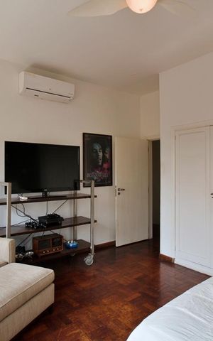Casa para alugar com 550m², 3 quartos e 6 vagas Casa para alugar com 550m², 3 quartos e 6 vagasQuarto 2