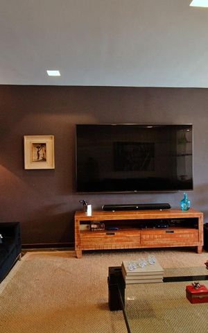 Casa para alugar com 550m², 3 quartos e 6 vagas Casa para alugar com 550m², 3 quartos e 6 vagasÁrea Inferior/Sala de TV