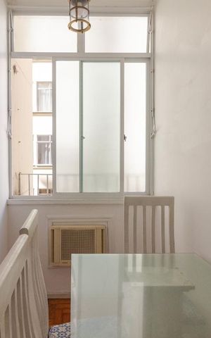 Apartamento à venda com 64m², 2 quartos e sem vaga Apartamento à venda com 64m², 2 quartos e sem vagaSala