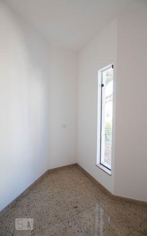 Casa à venda com 534m², 5 quartos e 8 vagas Casa à venda com 534m², 5 quartos e 8 vagasBanheiro da suíte 5 - closet