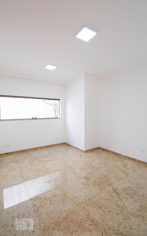 Casa à venda com 534m², 5 quartos e 8 vagas Casa à venda com 534m², 5 quartos e 8 vagasSuíte 1