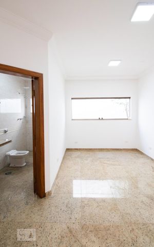 Casa à venda com 534m², 5 quartos e 8 vagas Casa à venda com 534m², 5 quartos e 8 vagasSuíte 1