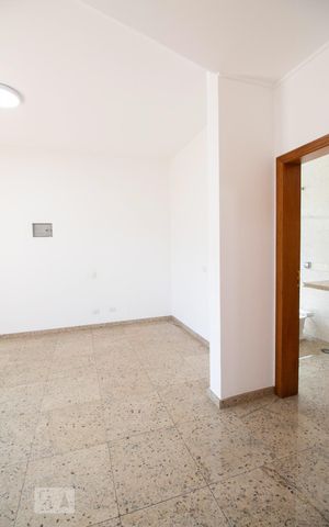 Casa à venda com 534m², 5 quartos e 8 vagas Casa à venda com 534m², 5 quartos e 8 vagasSuíte 3