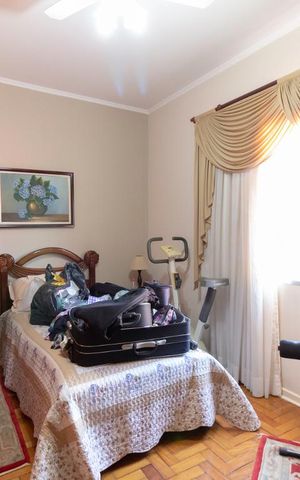 Casa à venda com 270m², 3 quartos e 2 vagasQuarto 2