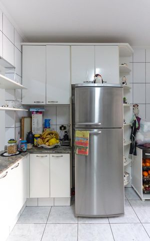 Casa à venda com 270m², 3 quartos e 2 vagasCozinha - Armários