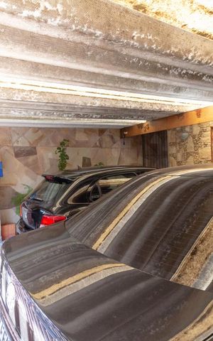 Casa à venda com 270m², 3 quartos e 2 vagasGaragem