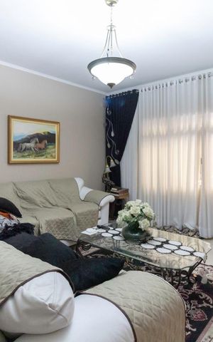Casa à venda com 270m², 3 quartos e 2 vagasSala de Estar