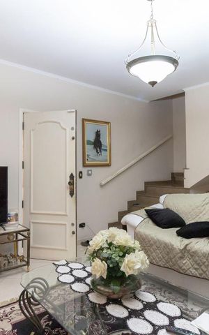 Casa à venda com 270m², 3 quartos e 2 vagasSala de Estar