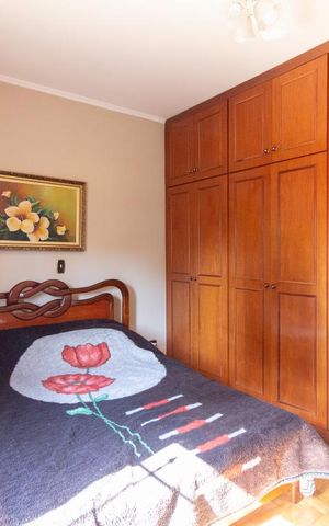 Casa à venda com 270m², 3 quartos e 2 vagasSuíte