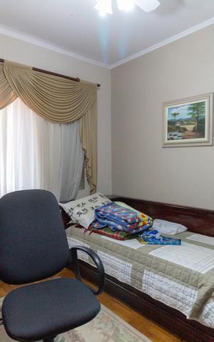 Casa à venda com 270m², 3 quartos e 2 vagasQuarto 1