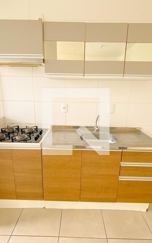 Apartamento para alugar com 77m², 2 quartos e 2 vagasCozinha 