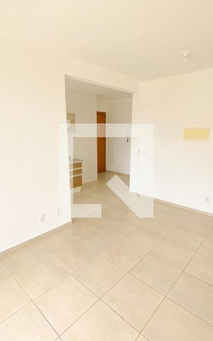 Apartamento para alugar com 77m², 2 quartos e 2 vagasSala