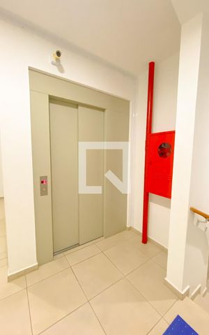 Apartamento para alugar com 77m², 2 quartos e 2 vagasCorredor
