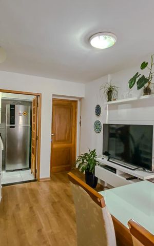 Apartamento à venda com 100m², 3 quartos e 2 vagasSala