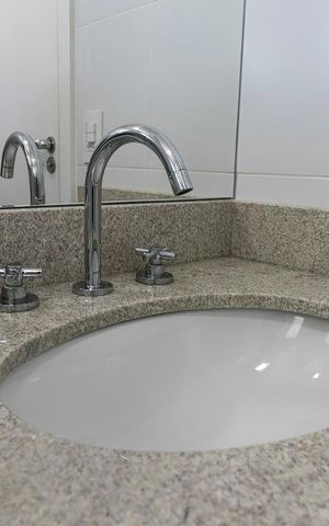 Apartamento à venda com 126m², 3 quartos e 2 vagasBanheiro da Suíte 2