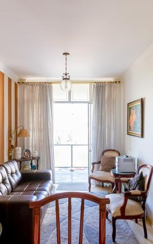 Apartamento à venda com 60m², 2 quartos e 1 vaga Apartamento à venda com 60m², 2 quartos e 1 vagaSala