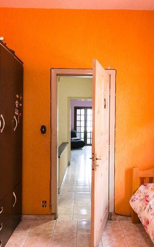 Casa à venda com 250m², 4 quartos e 2 vagasQuarto 2