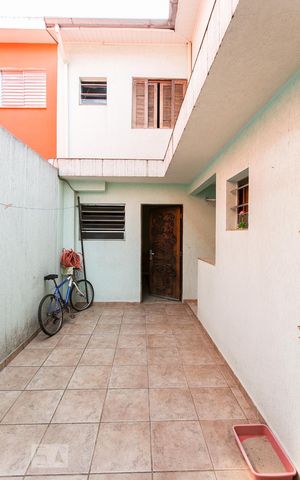 Casa à venda com 250m², 4 quartos e 2 vagasQuintal