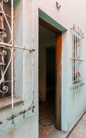 Casa à venda com 250m², 4 quartos e 2 vagasCorredor