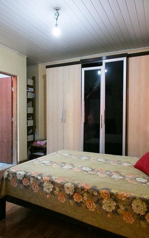 Casa à venda com 250m², 4 quartos e 2 vagasSuíte