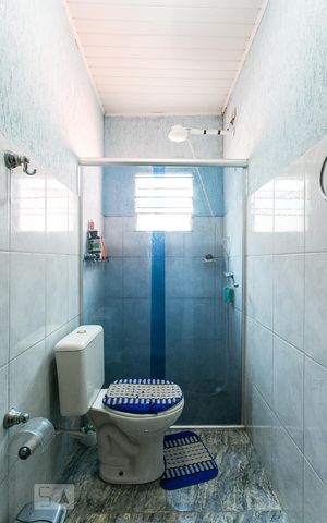 Casa à venda com 250m², 4 quartos e 2 vagasBanheiro da Suíte