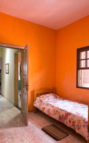 Casa à venda com 250m², 4 quartos e 2 vagasQuarto 2
