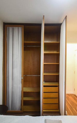 Apartamento à venda com 77m², 2 quartos e 2 vagas Apartamento à venda com 77m², 2 quartos e 2 vagasArmário da suíte