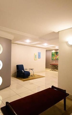 Apartamento à venda com 77m², 2 quartos e 2 vagas Apartamento à venda com 77m², 2 quartos e 2 vagasHall social