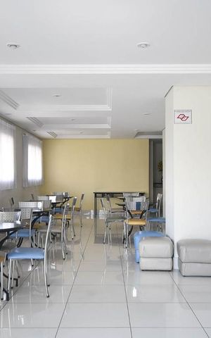 Apartamento à venda com 77m², 2 quartos e 2 vagas Apartamento à venda com 77m², 2 quartos e 2 vagasSalão de festa