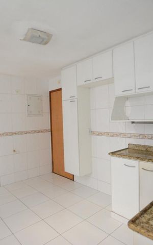 Apartamento à venda com 90m², 3 quartos e 1 vagaBanheiro Social