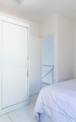 Casa à venda com 370m², 5 quartos e 6 vagas Casa à venda com 370m², 5 quartos e 6 vagasQuarto 3