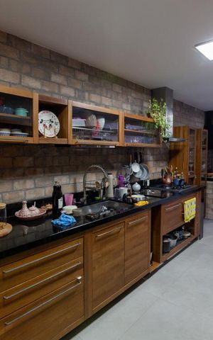Casa à venda com 124m², 2 quartos e sem vaga Casa à venda com 124m², 2 quartos e sem vagaCozinha