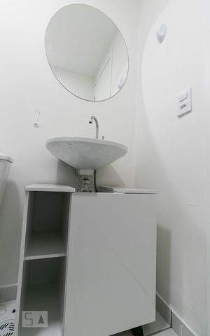 Studio para alugar com 26m², 1 quarto e sem vagaBanheiro - Armário