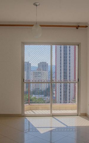 Apartamento para alugar com 90m², 4 quartos e 1 vaga Apartamento para alugar com 90m², 4 quartos e 1 vagaSala