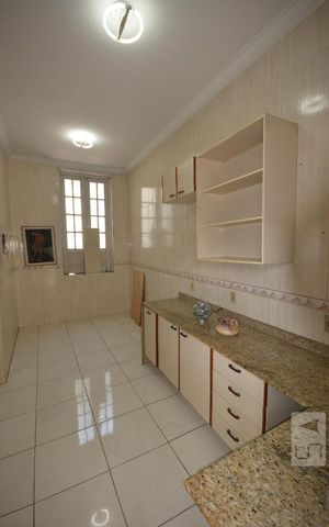 Casa à venda com 320m², 6 quartos e sem vagaCozinha 1 
